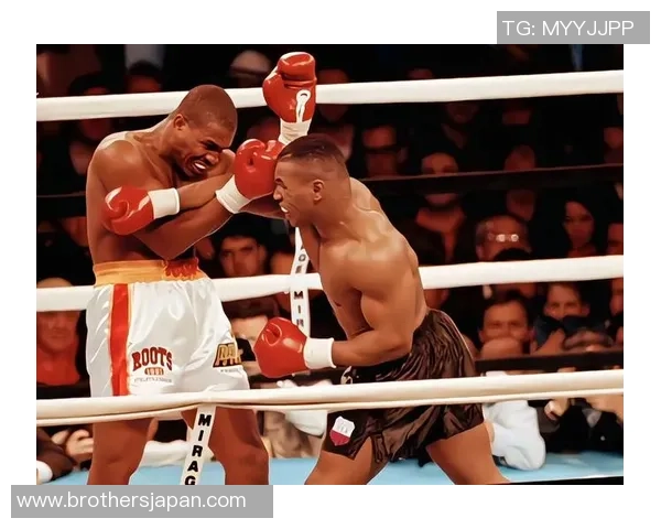 泰森与小罗伊琼重磅称重现场揭秘拳坛传奇对决的紧张气氛