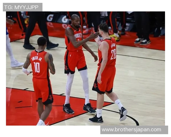 火箭队与掘金队激战集锦精彩瞬间回顾与分析