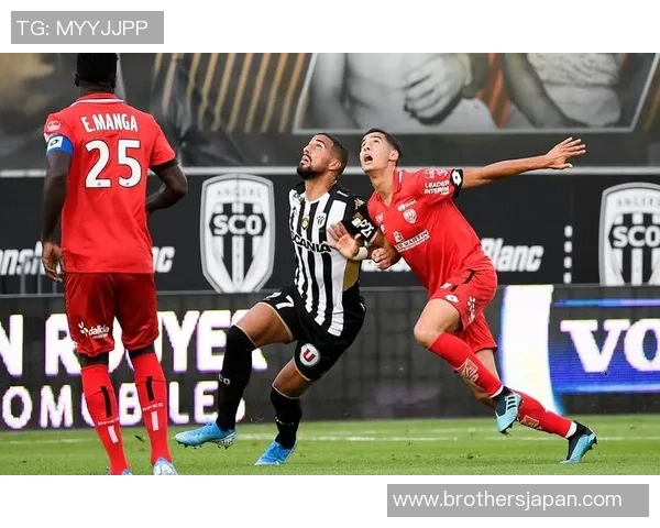 第戎与里尔2020年对决回顾分析及比赛精彩瞬间总结